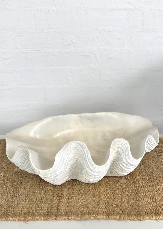 Clam Shell Resin Bowl